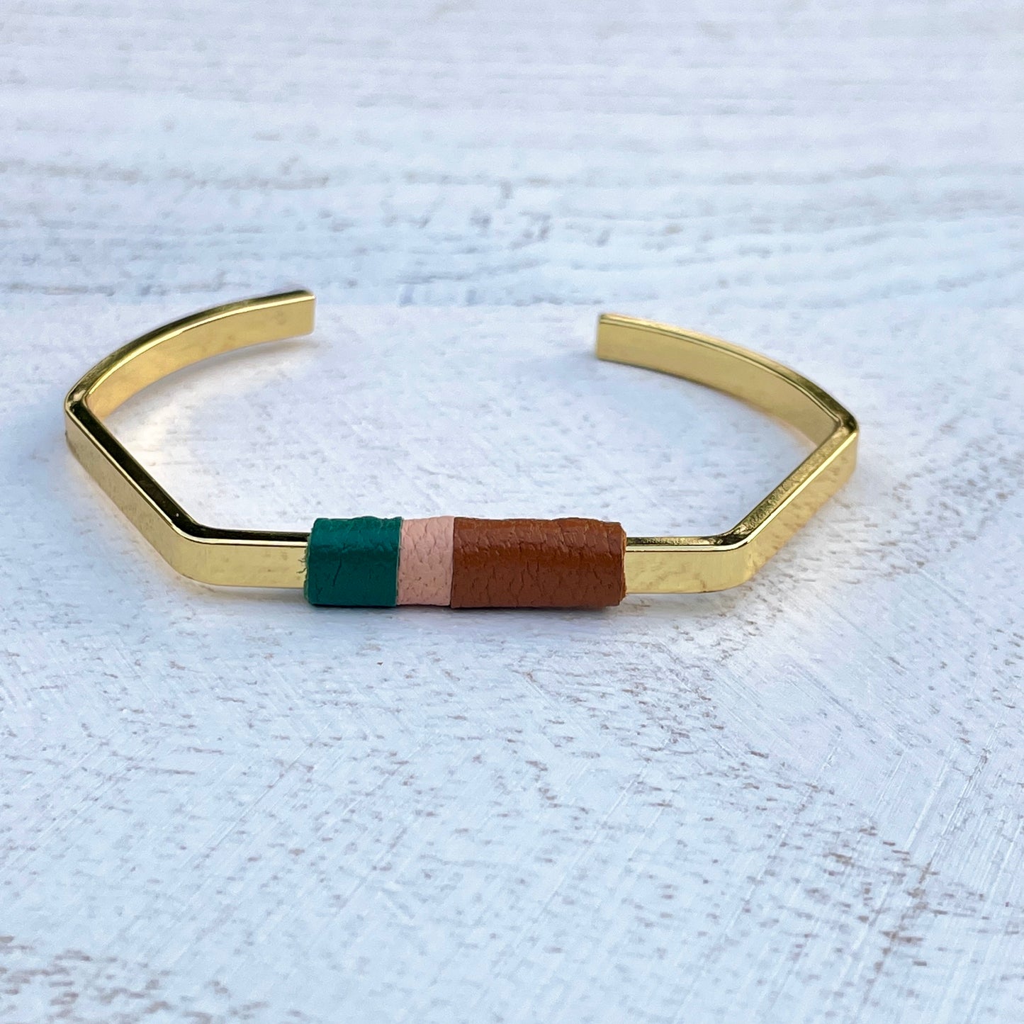 Color-Block leather bangle bracelet