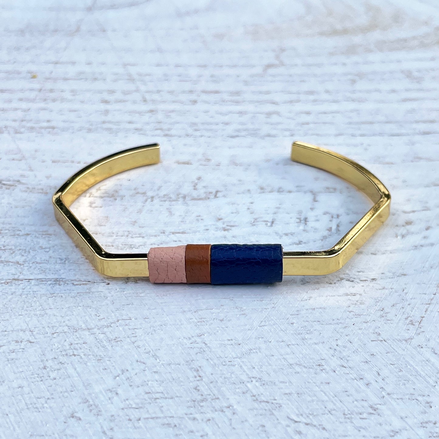 Color-Block leather bangle bracelet