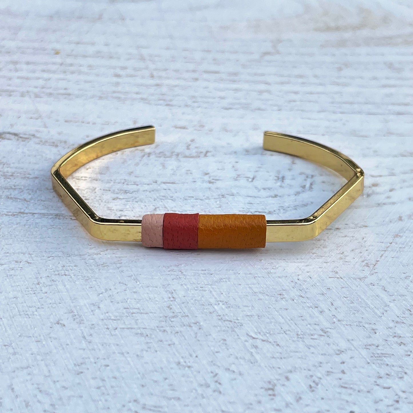 Color-Block leather bangle bracelet