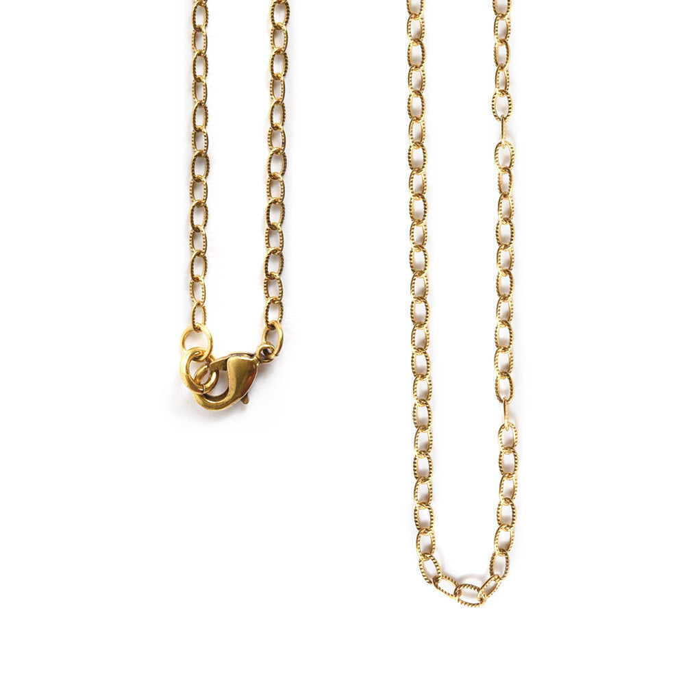 Fine cable chain showing its textured links