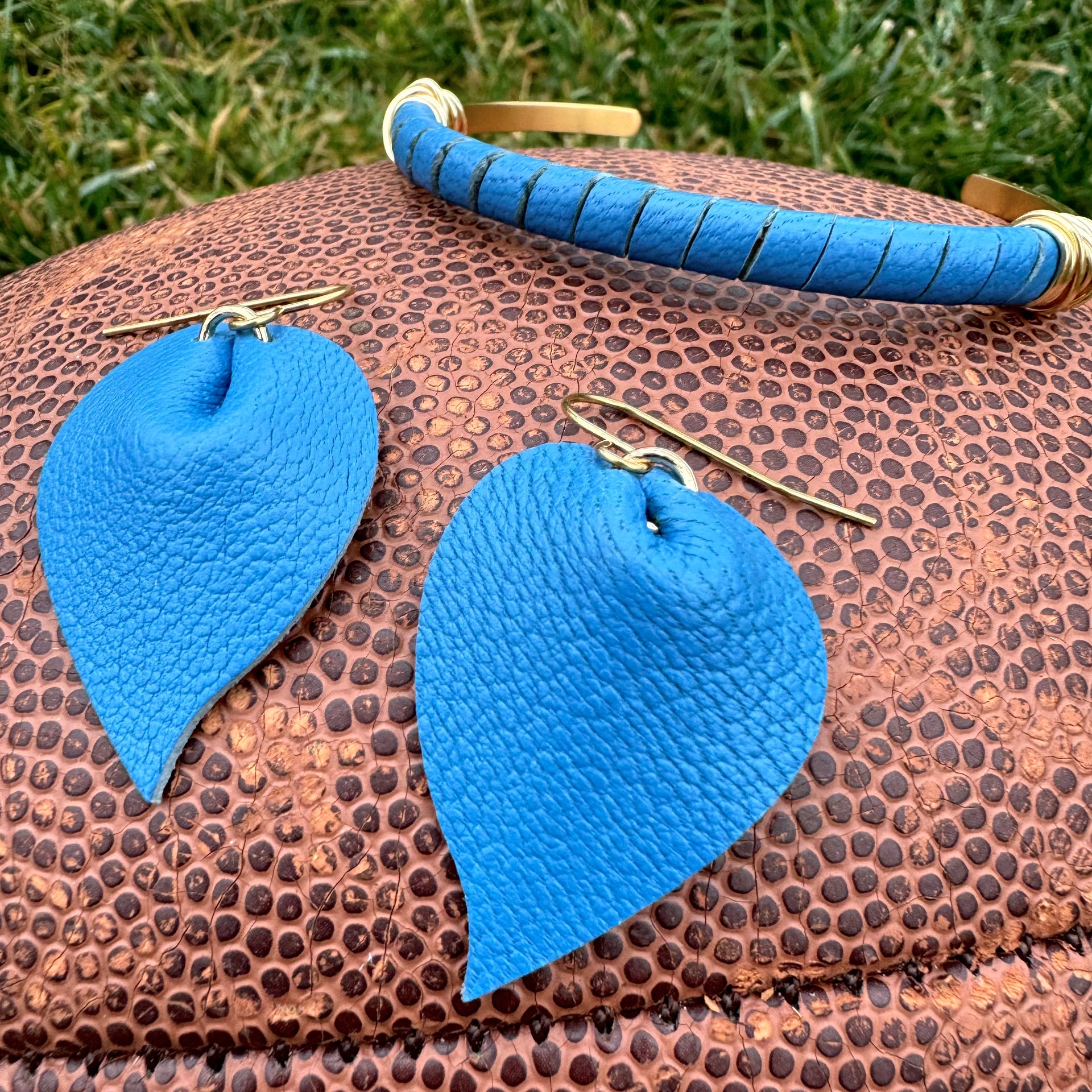 Honolulu Blue Leather Earrings and Bracelet - available