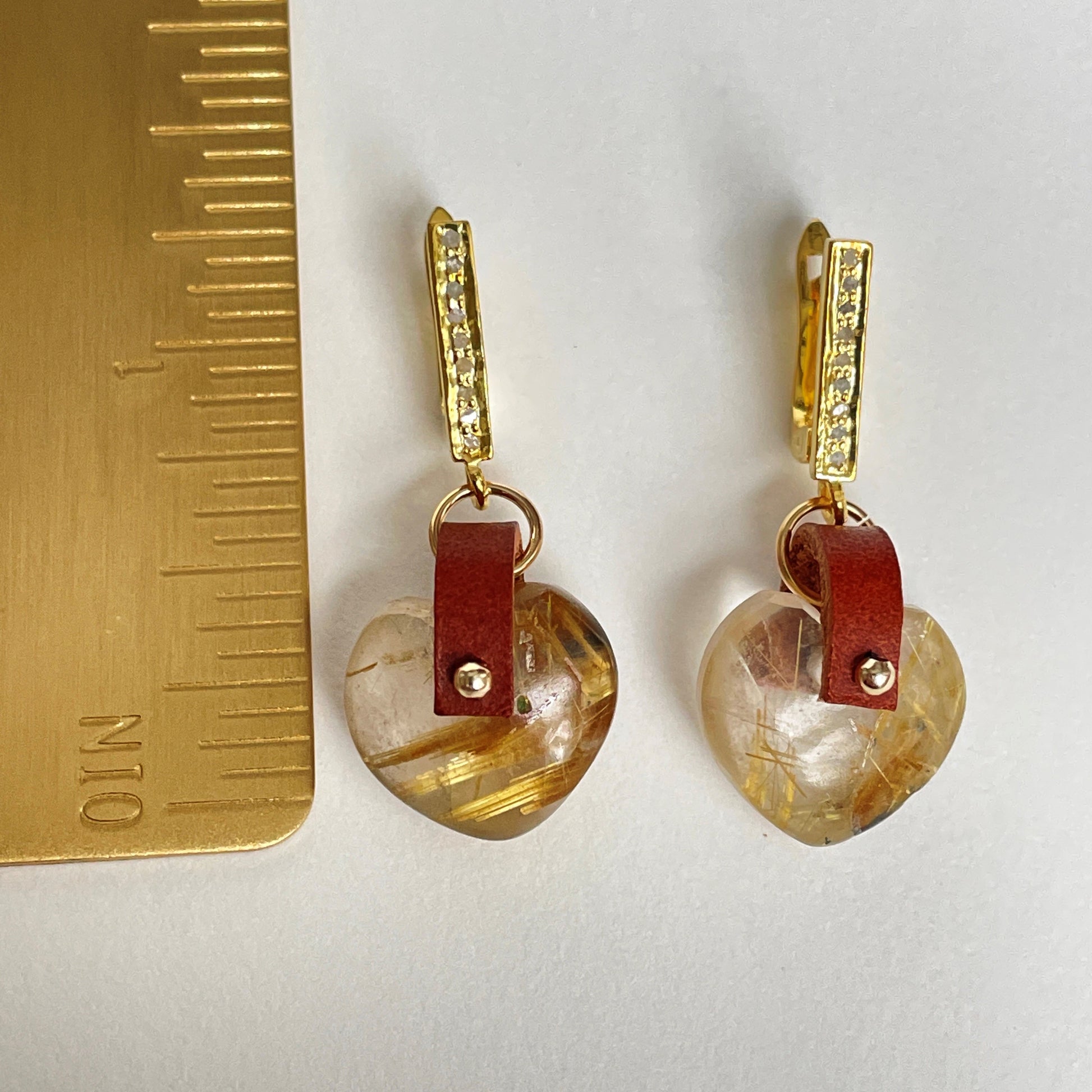 Beautiful, unique gold earrings
