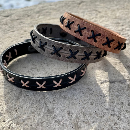 Bonds thin leather bracelet
