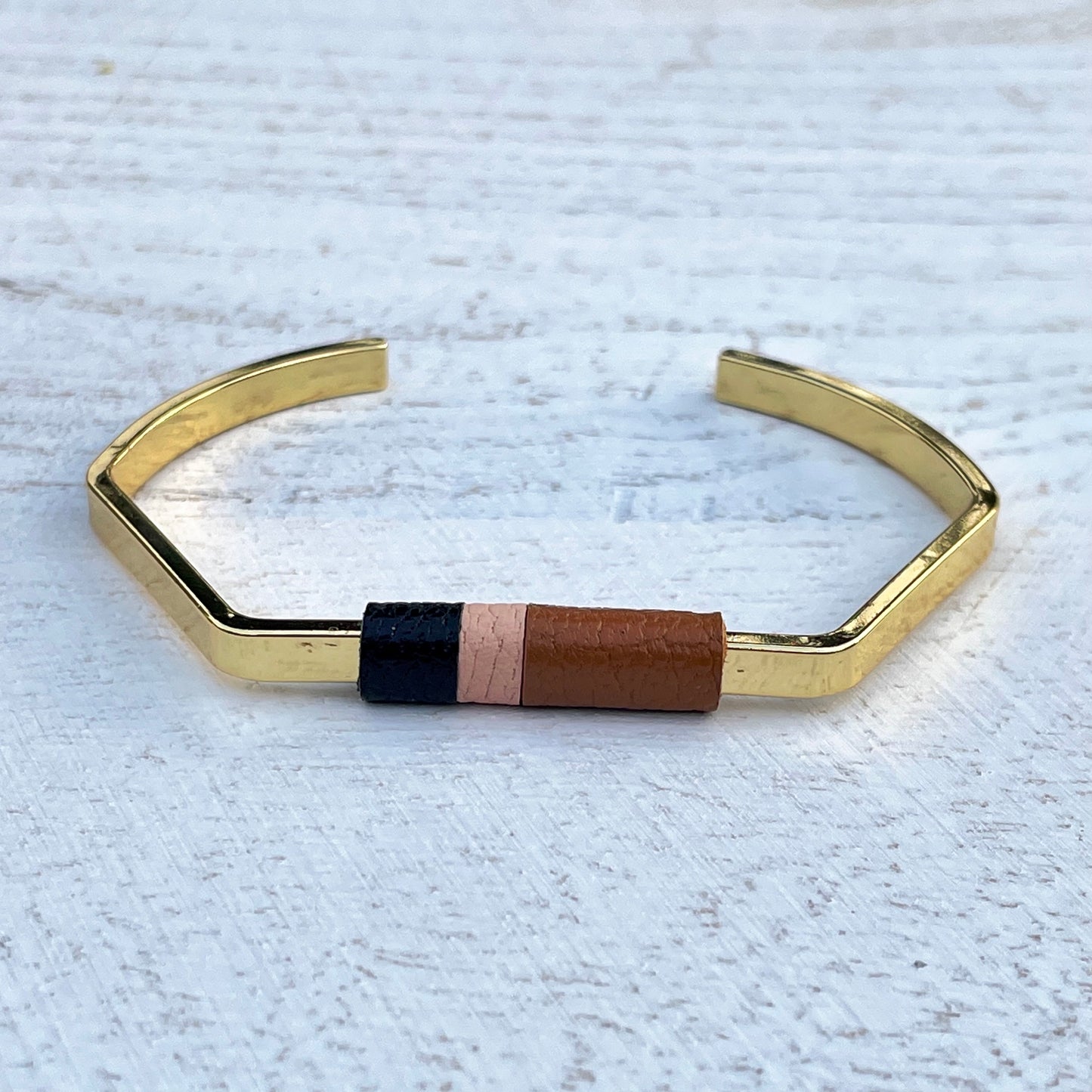 Color-Block leather bangle bracelet